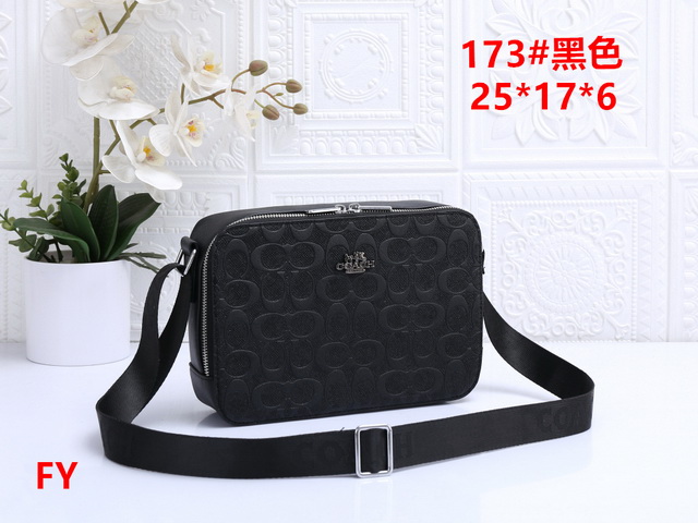 C0ACH Handbags 112